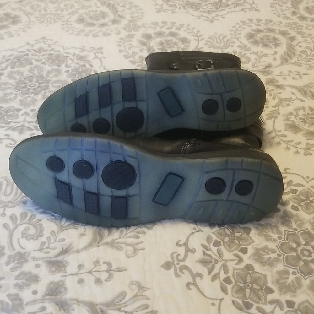 Ladies Boots - Picture 3 of 4